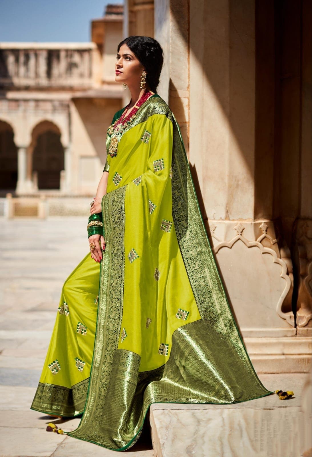 Pista Green Flower Jacquard Work Paithani Silk Saree