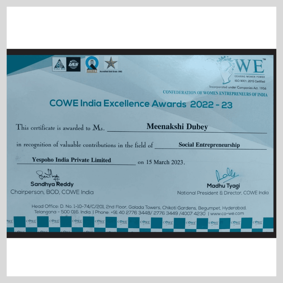 Meenakshi Dubey, COO of Yespoho India Pvt Ltd received the "Social Entrepreneurship 2022- 2023" award.